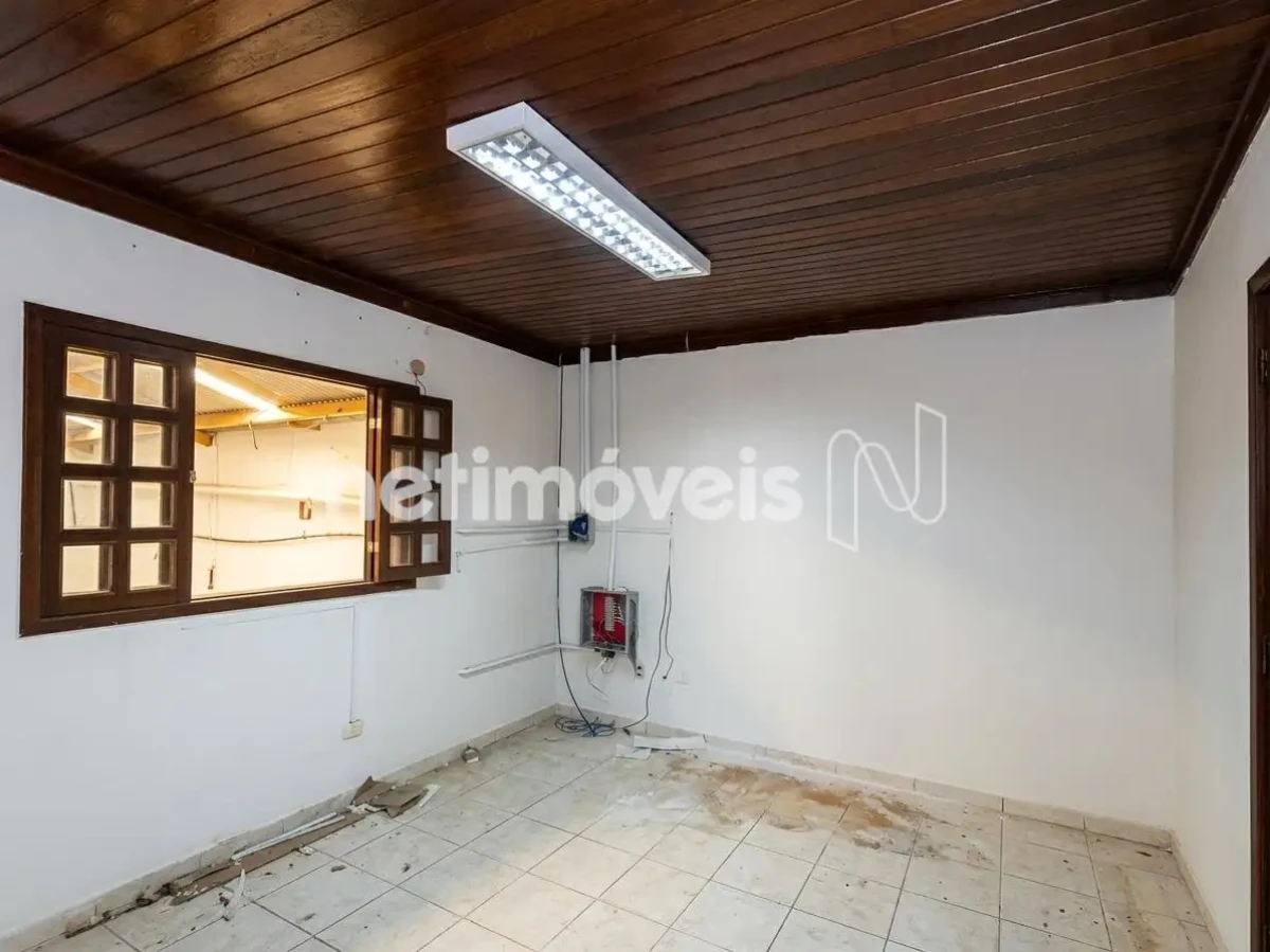 Ponto Comercial para Venda de área principal de 500 m² no bairro Centro
