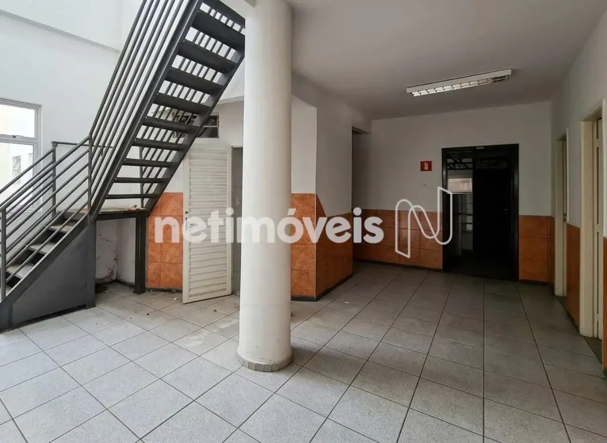 Ponto Comercial para Venda de área principal de 500 m² no bairro Centro