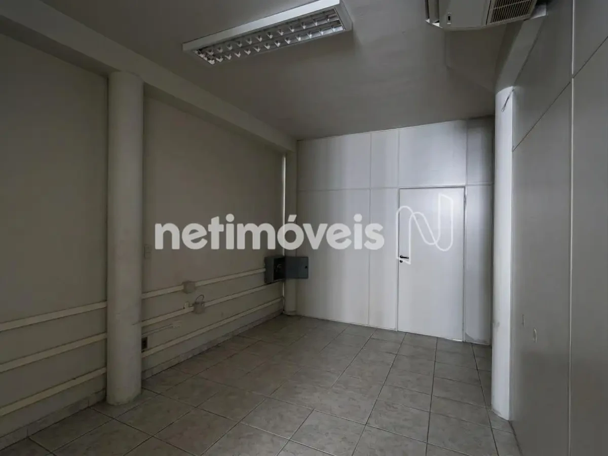 Ponto Comercial para Venda de área principal de 500 m² no bairro Centro