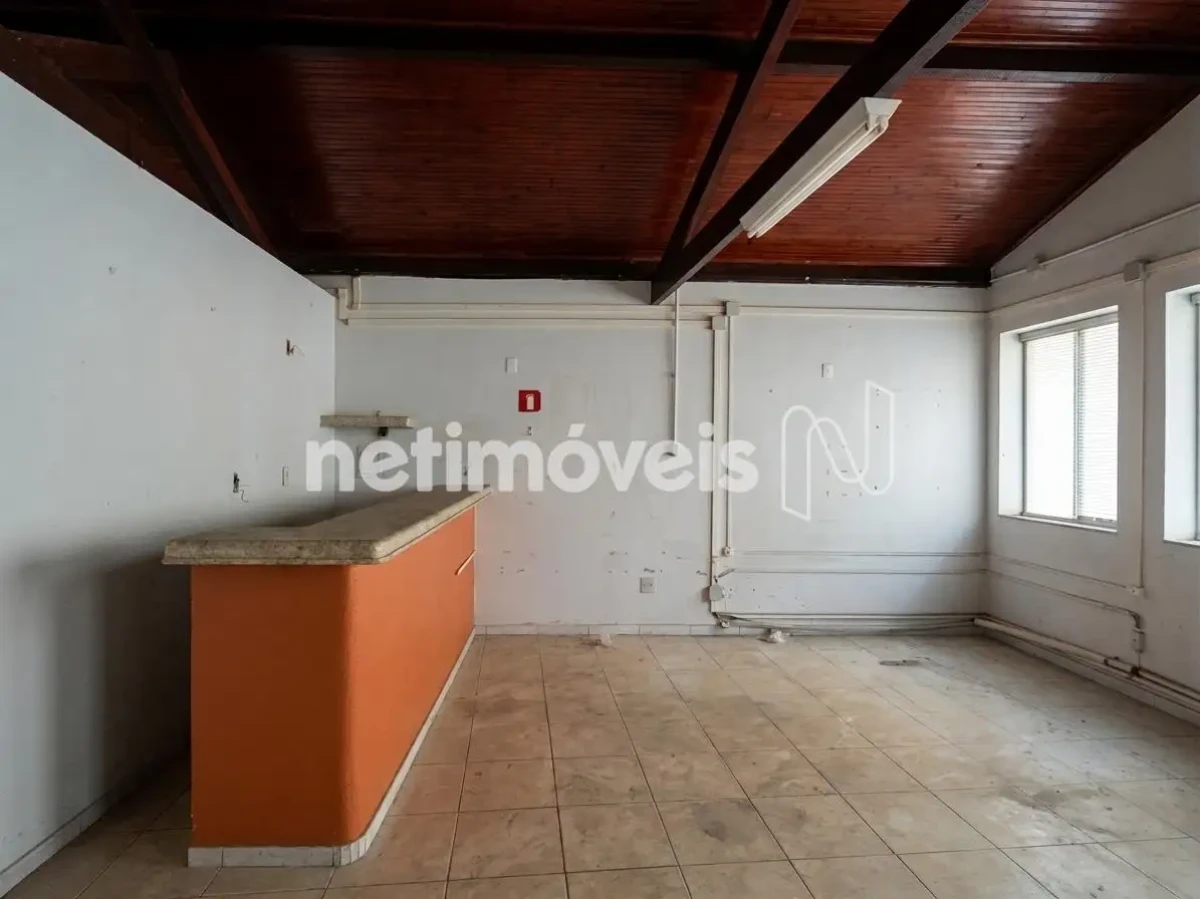 Ponto Comercial para Venda de área principal de 500 m² no bairro Centro