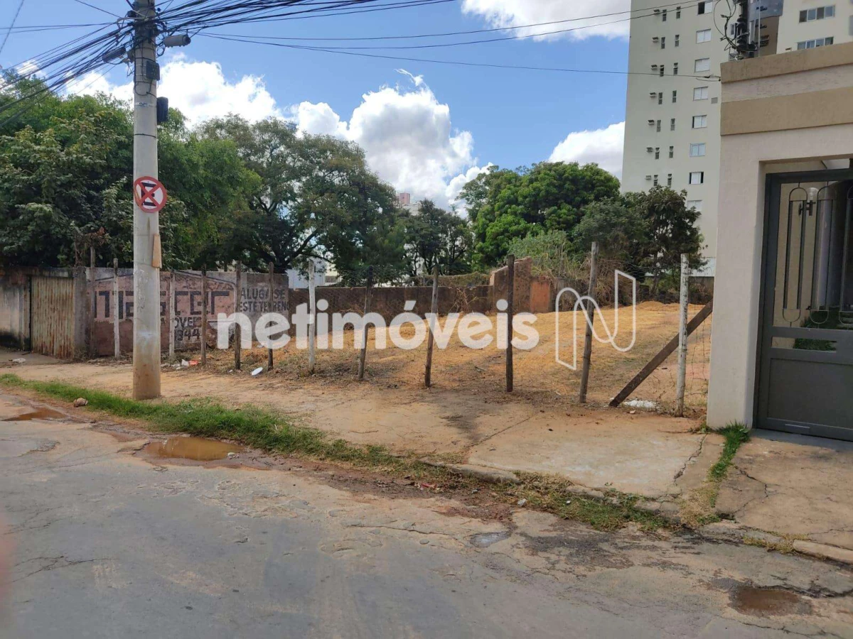 Lote para Venda com área de 1300 m² no bairro Cidade Santa Maria