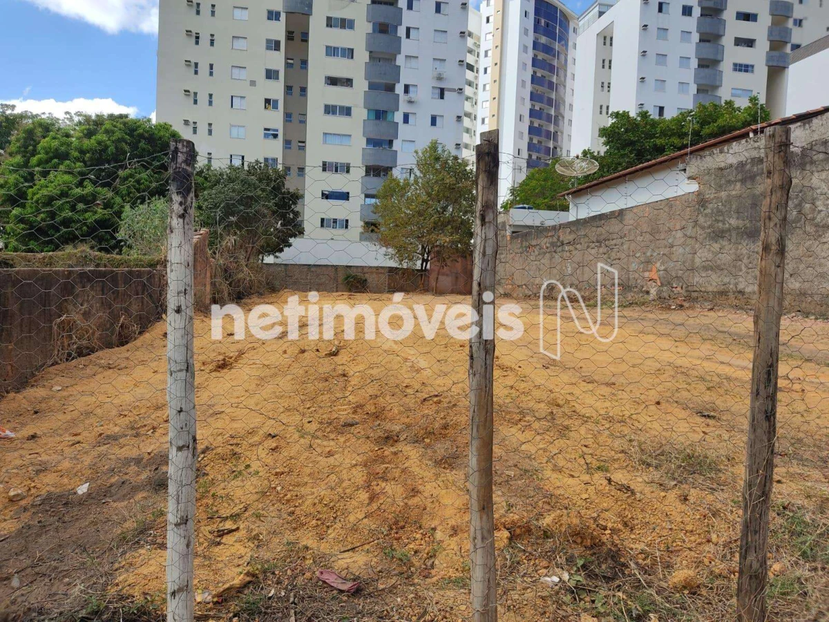 Lote para Venda com área de 1300 m² no bairro Cidade Santa Maria