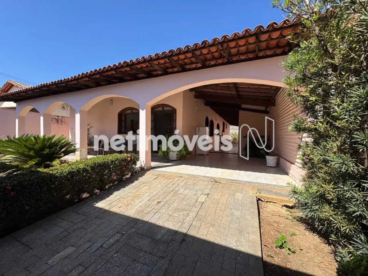 Casa para Venda com 3 quartos no bairro Ibituruna