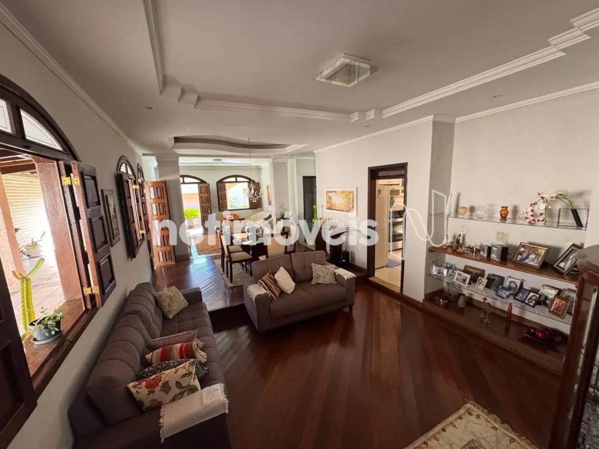 Casa para Venda com 3 quartos no bairro Ibituruna