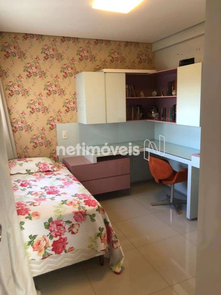 Apartamento para Venda com 3 quartos no bairro Melo