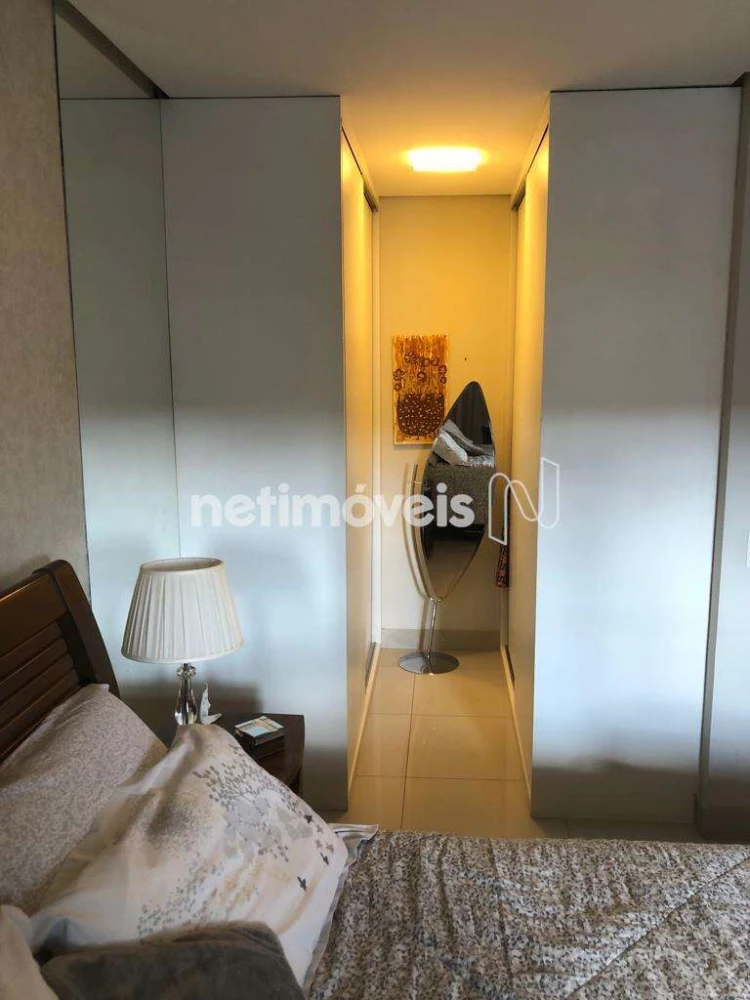 Apartamento para Venda com 3 quartos no bairro Melo
