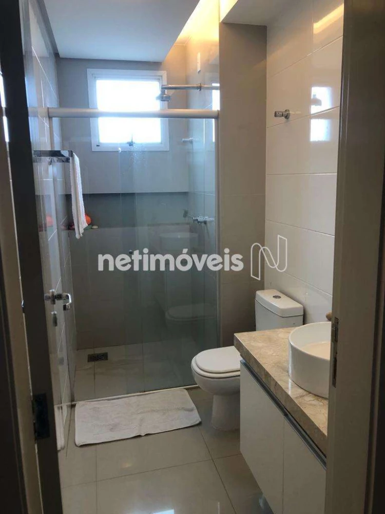 Apartamento para Venda com 3 quartos no bairro Melo