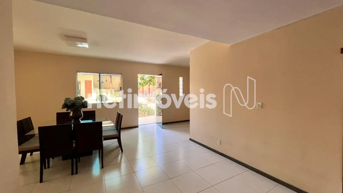 Casa para Venda com 5 quartos no bairro Cândida Câmara