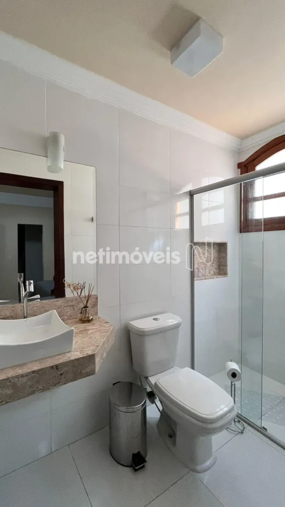 Casa para Venda com 5 quartos no bairro Cândida Câmara