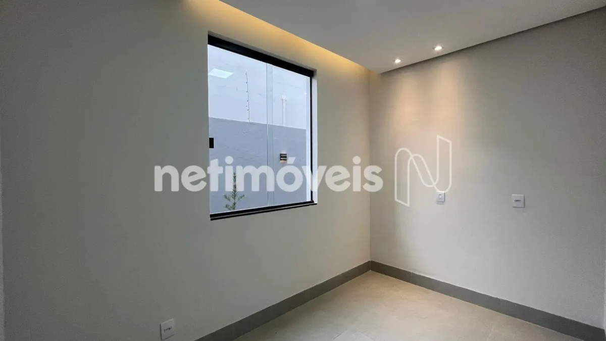 Casa para Venda com 3 quartos no bairro Nossa Senhora das Graças