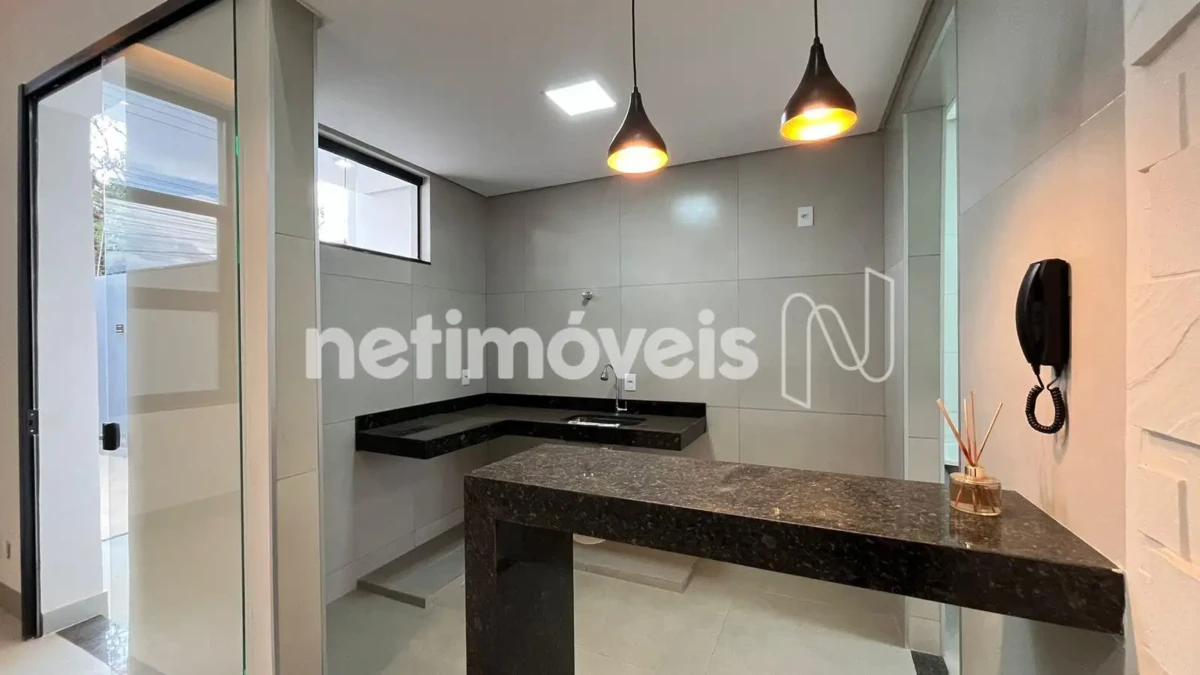 Casa para Venda com 3 quartos no bairro Nossa Senhora das Graças