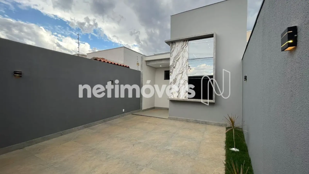 Casa para Venda com 3 quartos no bairro Nossa Senhora das Graças