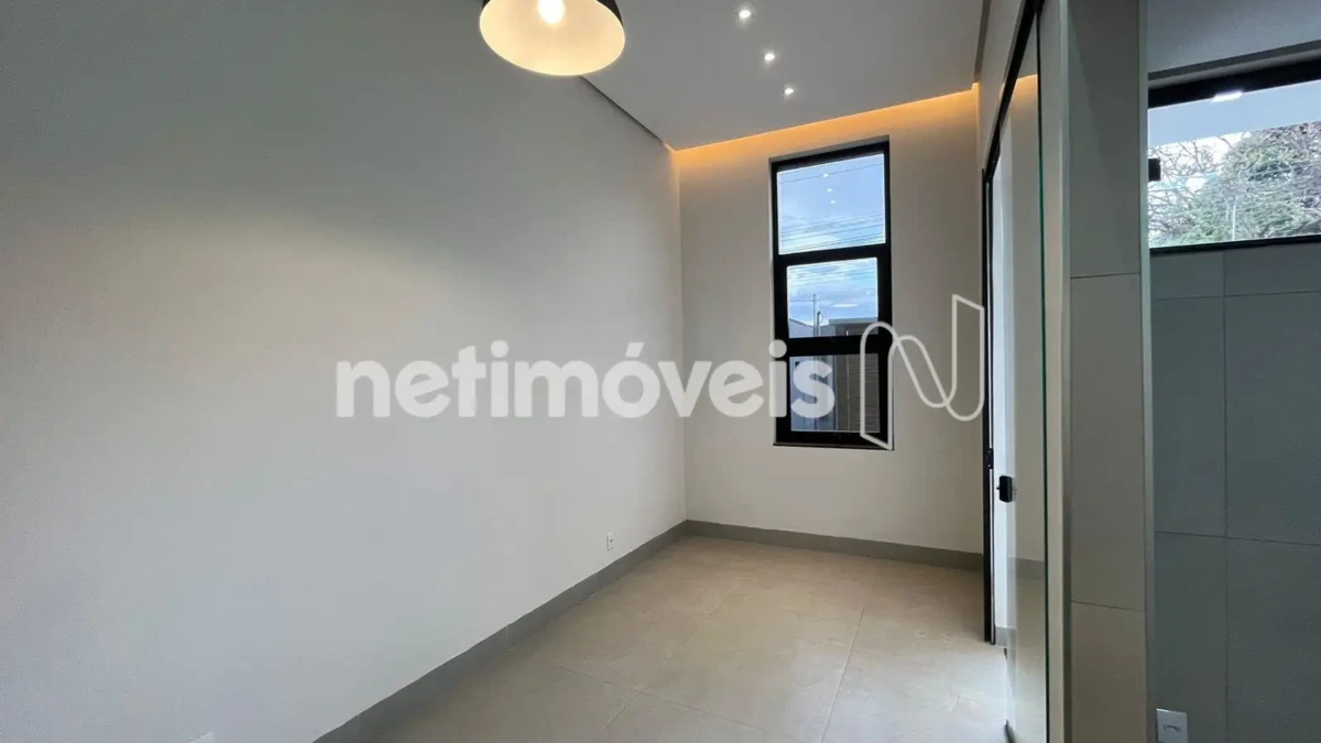 Casa para Venda com 3 quartos no bairro Nossa Senhora das Graças