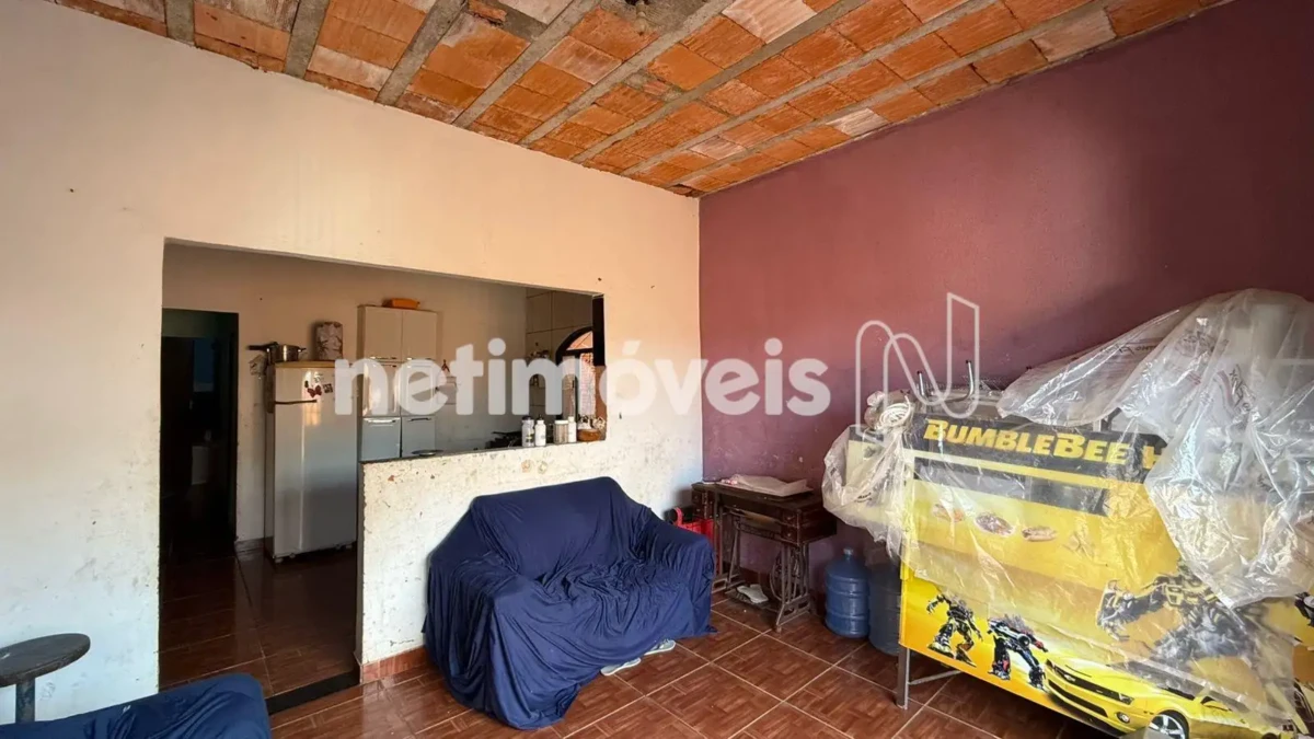 Casa para Venda com 4 quartos no bairro Carmelo