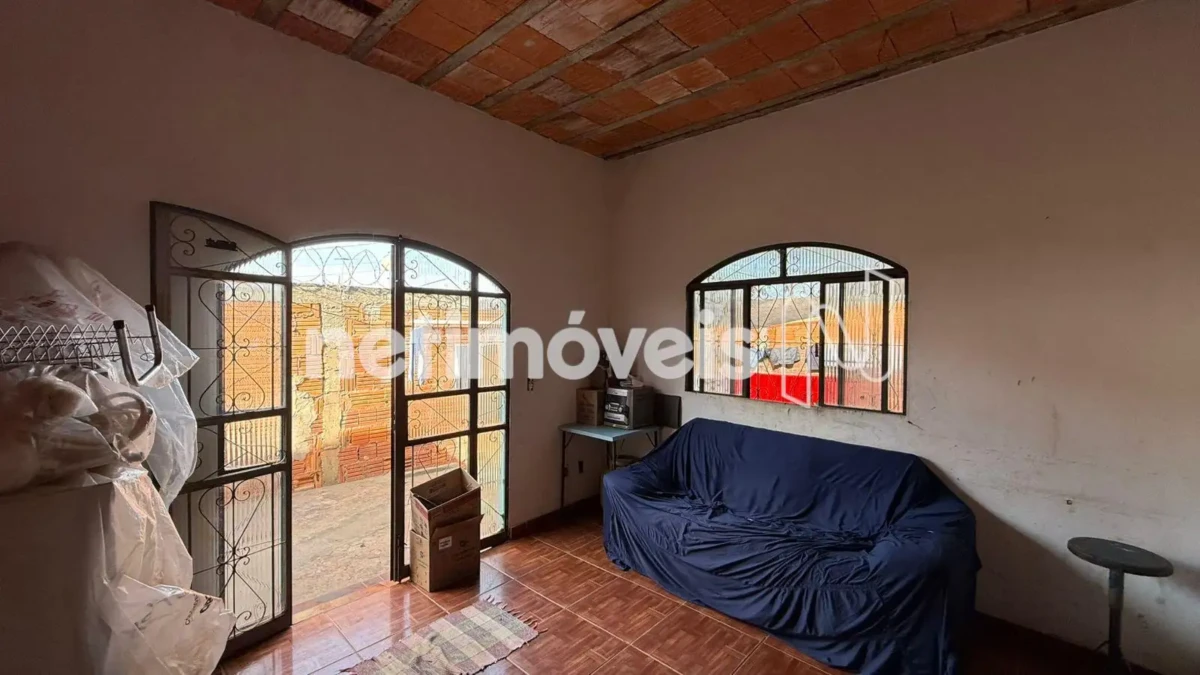 Casa para Venda com 4 quartos no bairro Carmelo