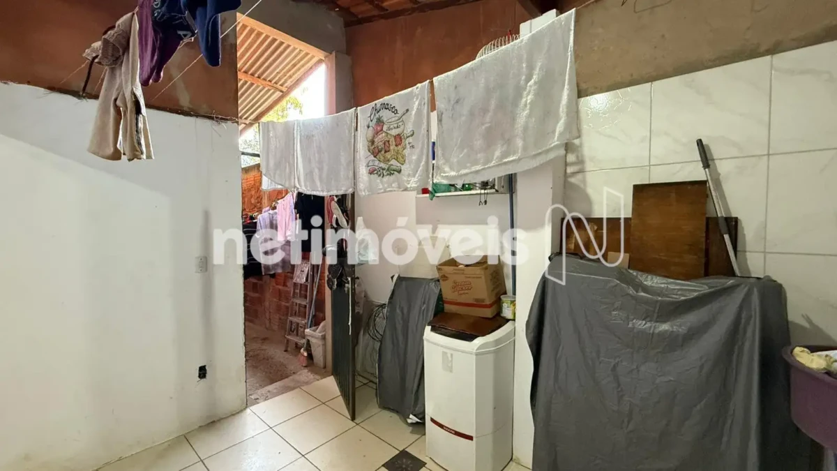 Casa para Venda com 4 quartos no bairro Carmelo