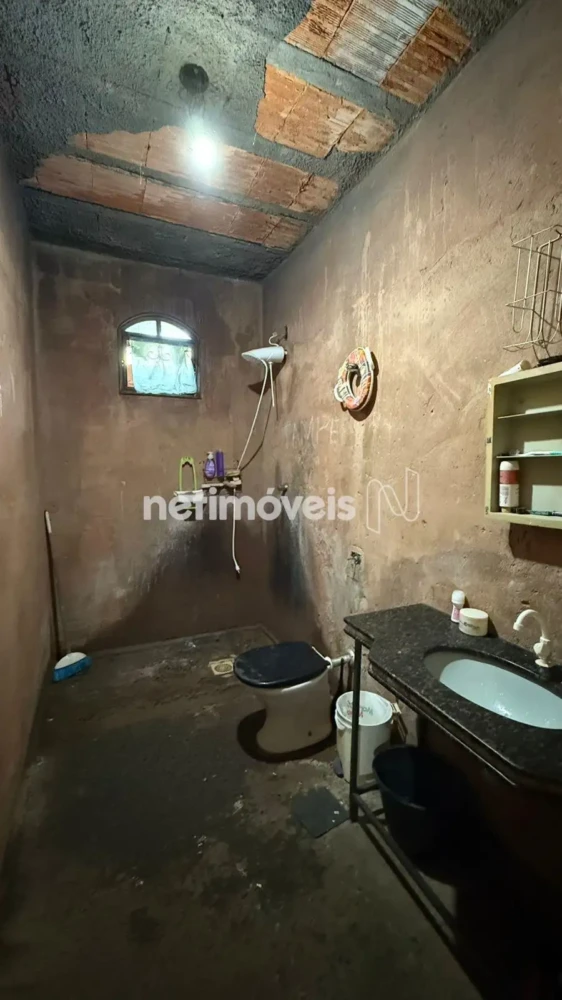 Casa para Venda com 4 quartos no bairro Carmelo
