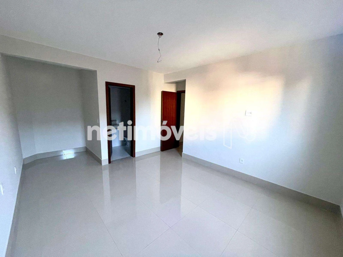 Apartamento para Venda com 3 quartos no bairro Morada do Sol