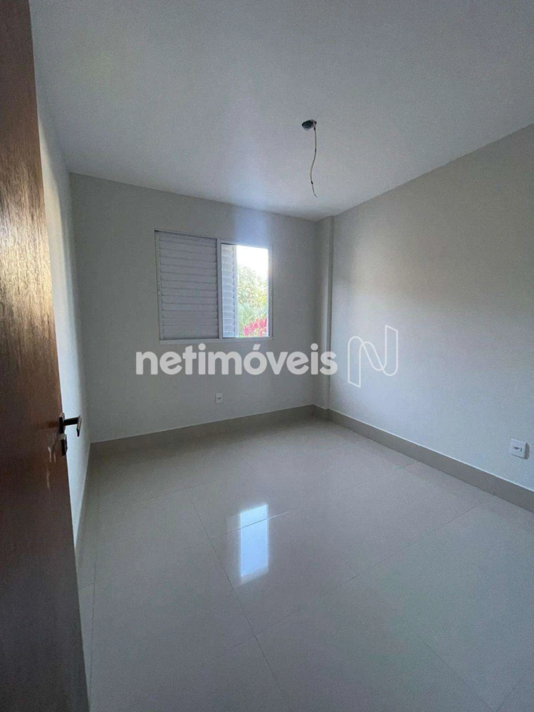 Apartamento para Venda com 3 quartos no bairro Morada do Sol