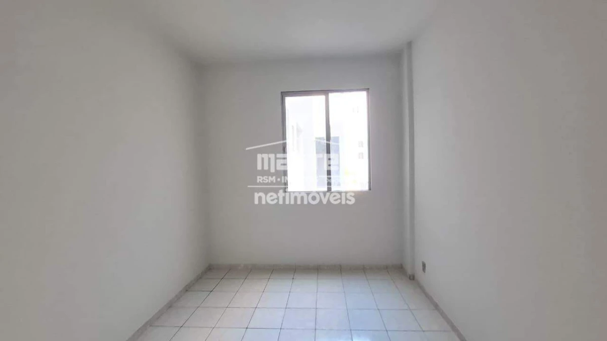 Apartamento para Locação com 3 quartos no bairro Centro