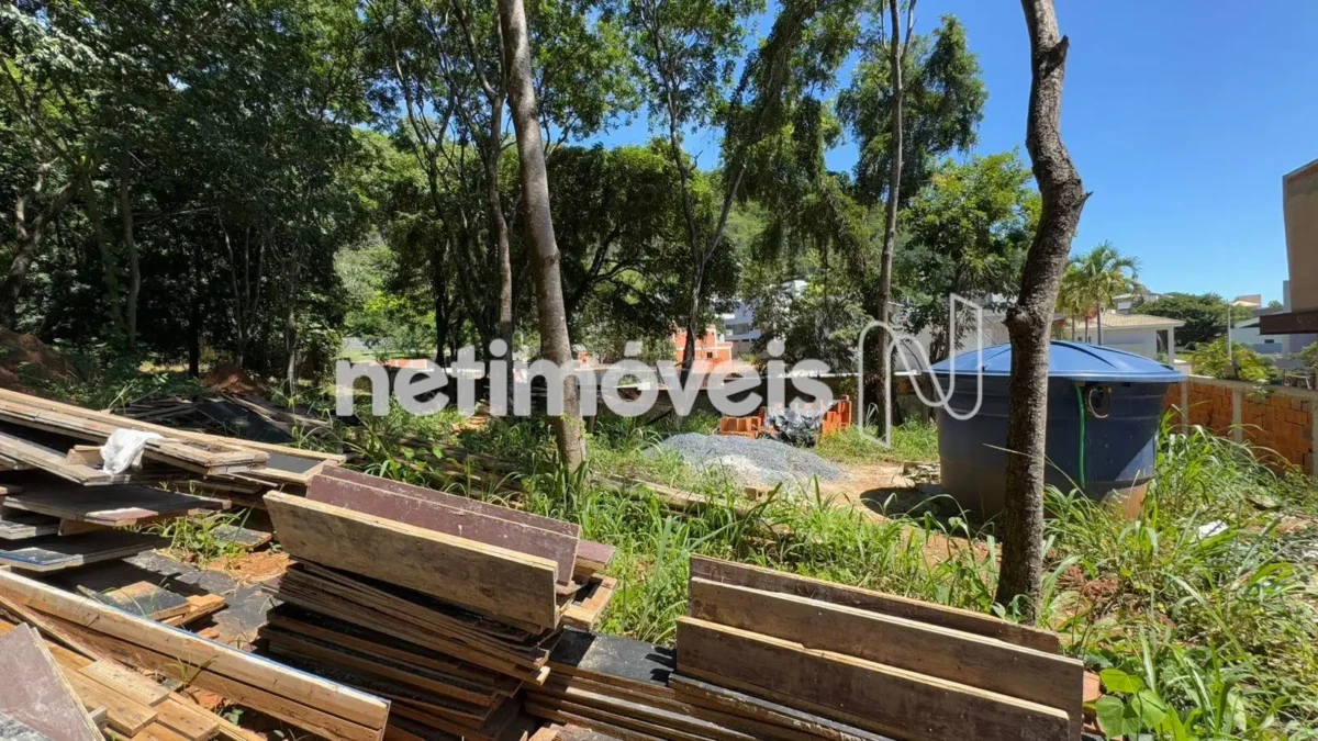 Lote para Venda com área de 527 m² no bairro Ibituruna
