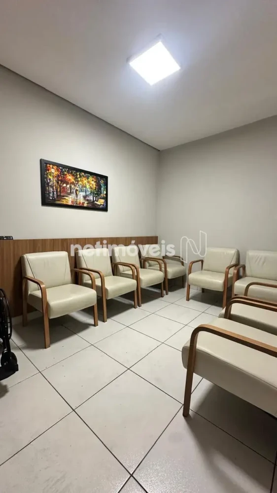 Casa para Venda com 4 quartos no bairro Centro