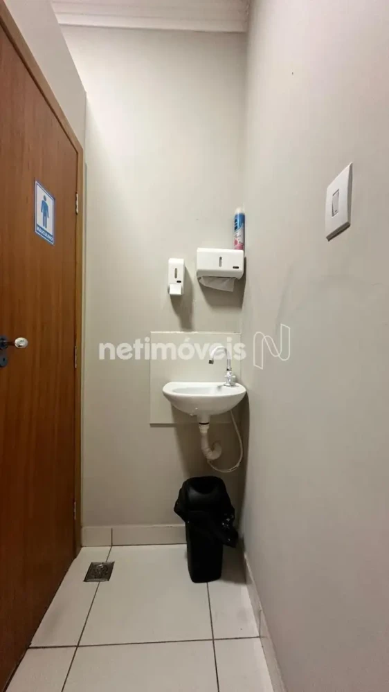 Casa para Venda com 4 quartos no bairro Centro