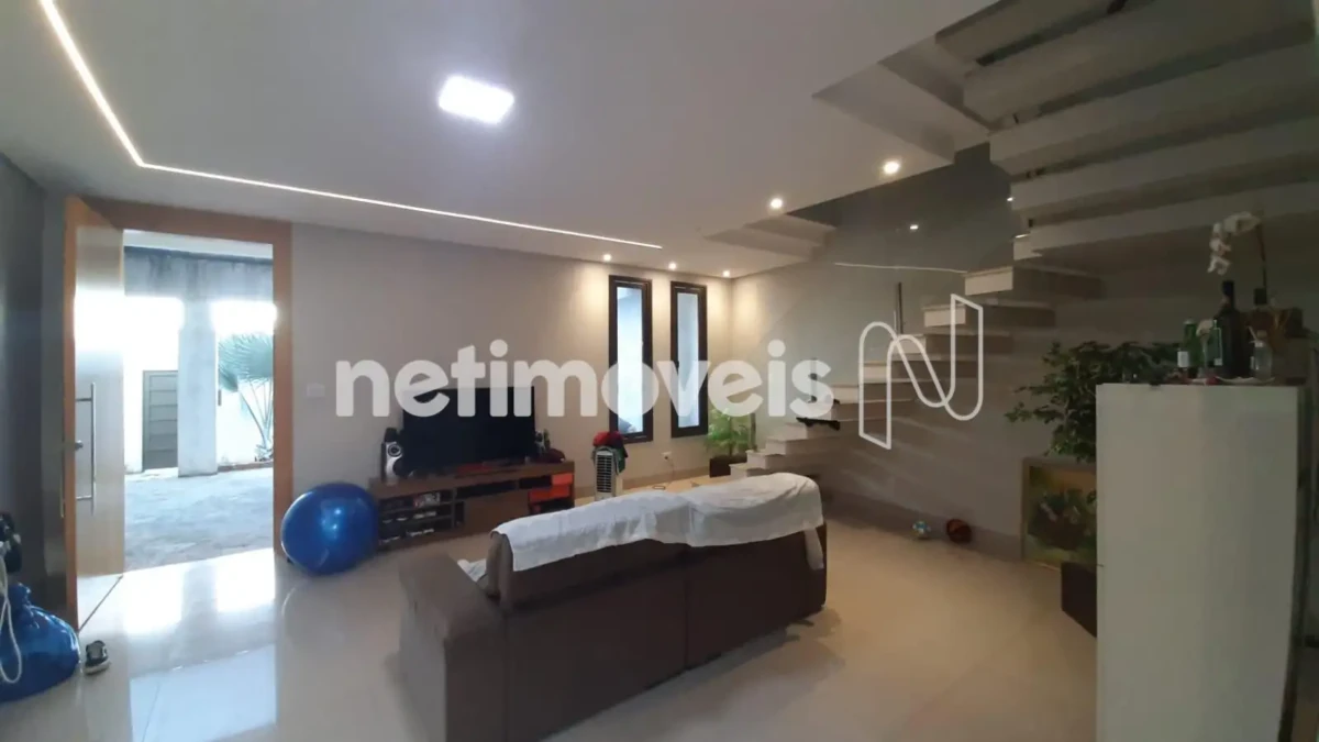 Casa para Venda com 3 quartos no bairro Ibituruna