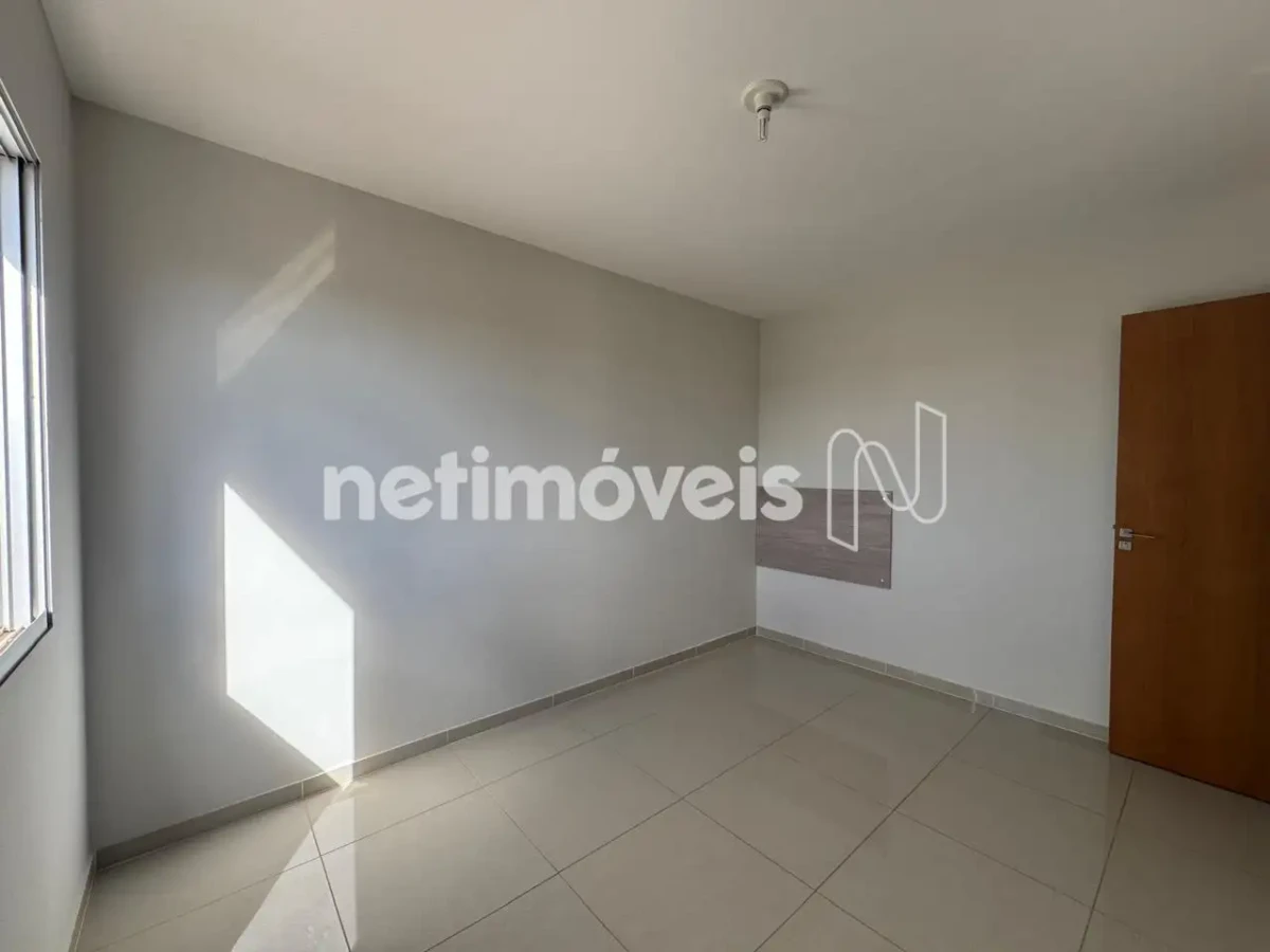 Apartamento para Venda com 3 quartos no bairro Cândida Câmara