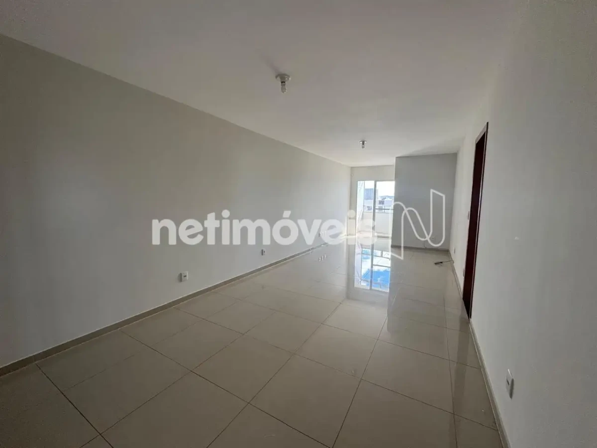 Apartamento para Venda com 3 quartos no bairro Cândida Câmara