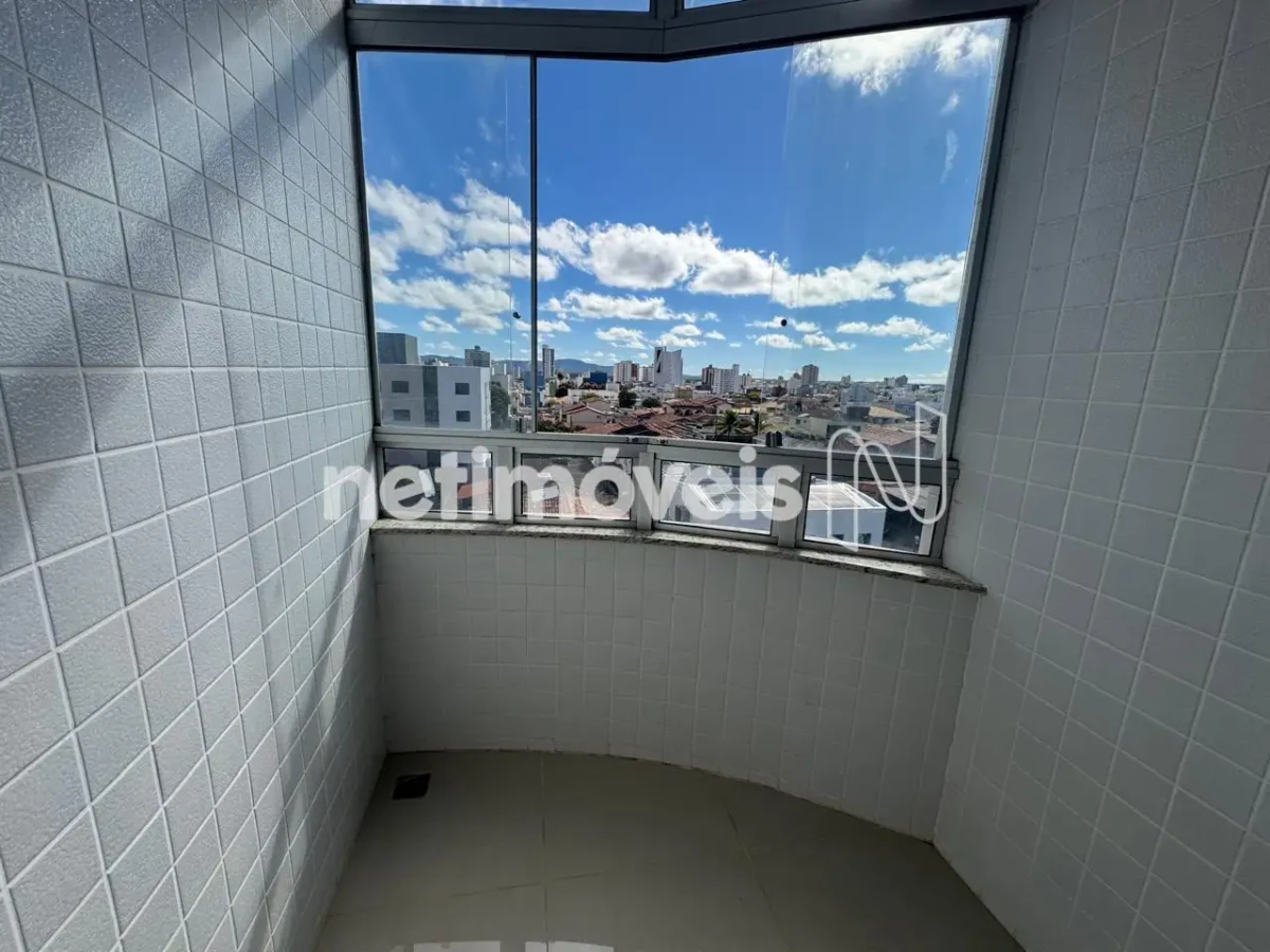 Apartamento para Venda com 3 quartos no bairro Cândida Câmara