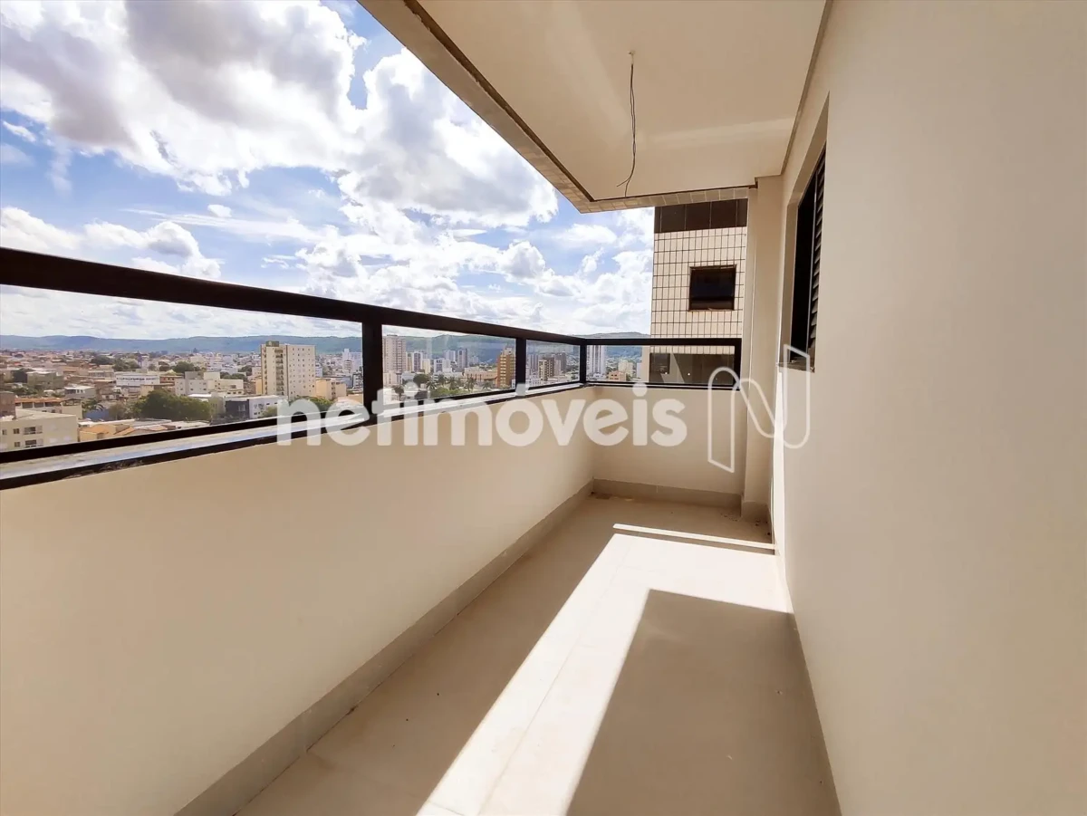 Apartamento para Venda com 3 quartos no bairro Centro