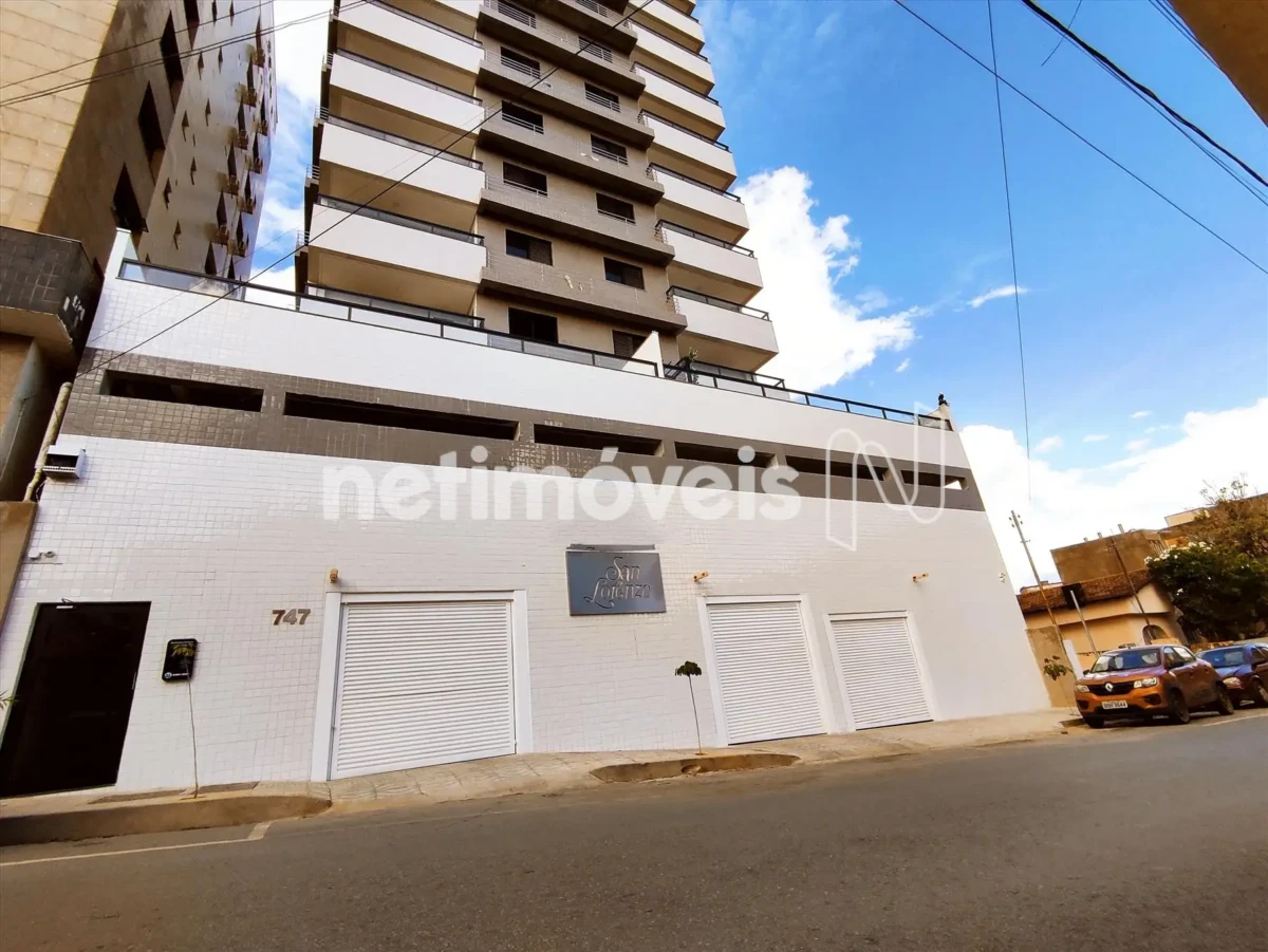 Apartamento para Venda com 3 quartos no bairro Centro