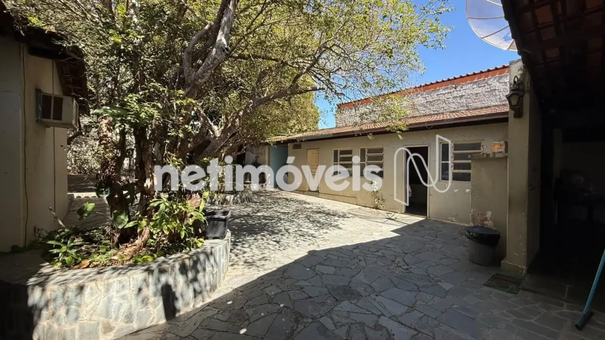 Casa para Venda com 4 quartos no bairro Melo