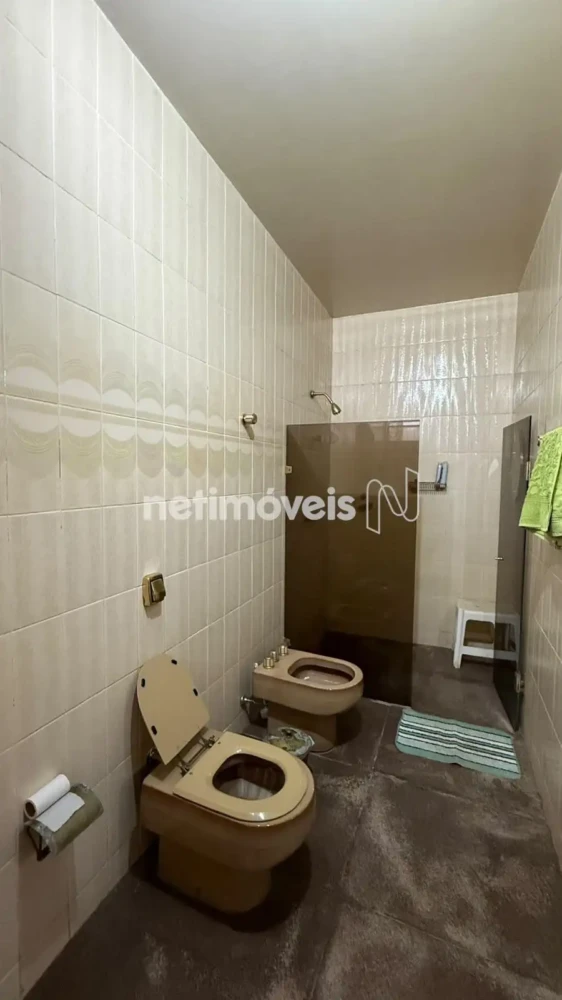 Casa para Venda com 4 quartos no bairro Melo