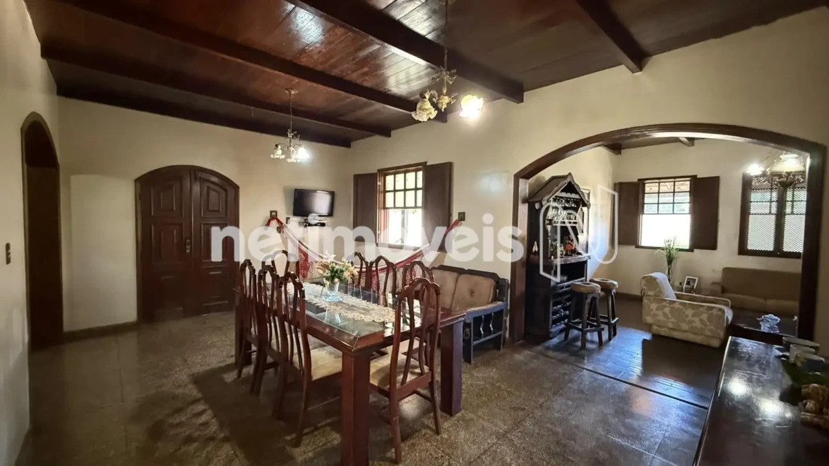 Casa para Venda com 4 quartos no bairro Melo