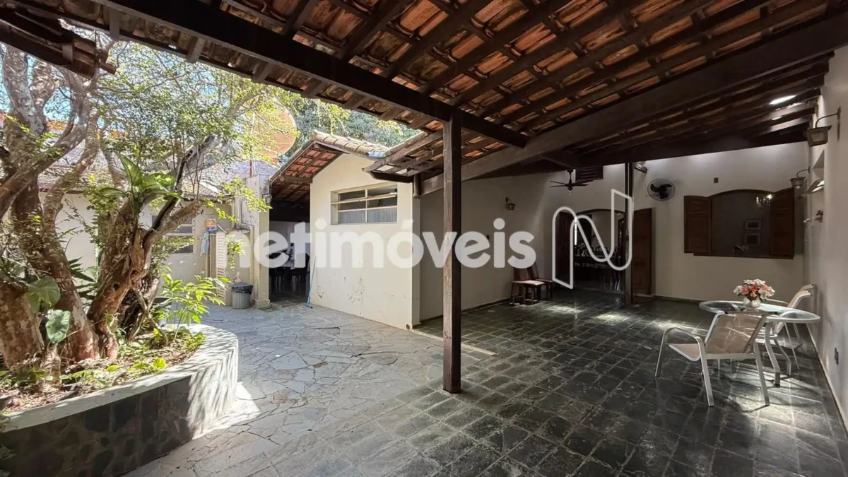 Casa para Venda com 4 quartos no bairro Melo