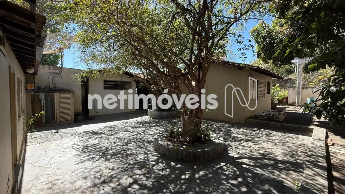 Casa para Venda com 4 quartos no bairro Melo